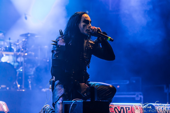 cradle-of-filth-summer-breeze-14-8-2015_0033