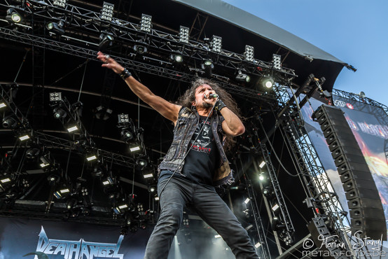 death-angel-bang-your-head-16-7-2015_0013