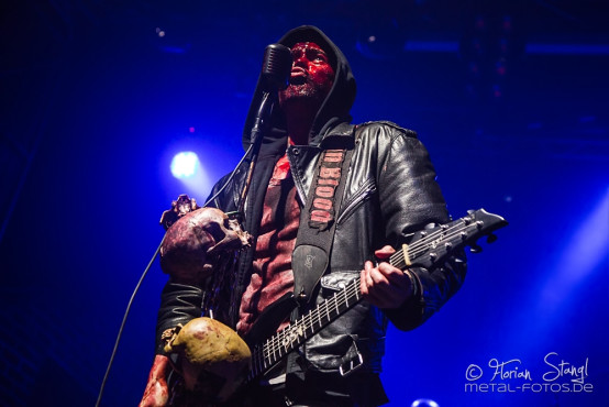 debauchery-blood-god-rockfabrik-nuernberg-31-10-2014_0048