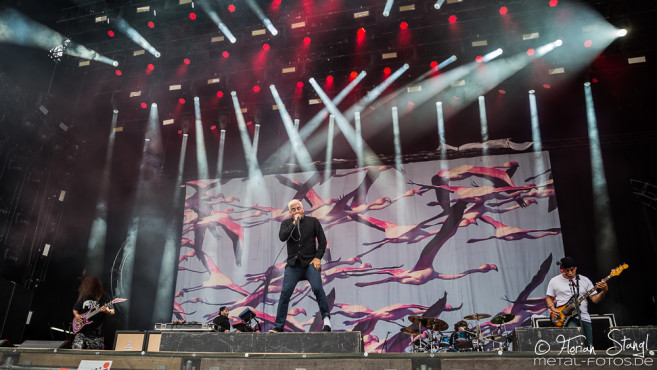deftones-rock-im-park-2016-06-06-2016_0020