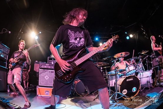 defy-the-laws-of-tradition-hirsch-nuernberg-13-08-2013-37