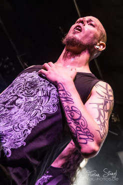 defy-the-laws-of-tradition-hirsch-nuernberg-13-08-2013-38