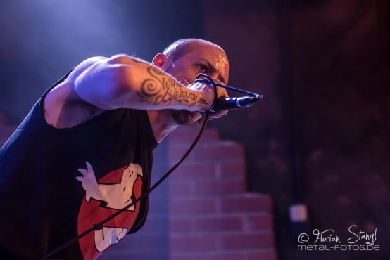 defy-the-laws-of-traditions-rockfabrik-nuernberg-9-10-2014_0007