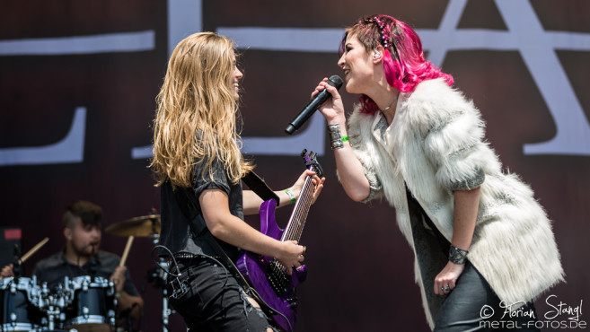 delain-bang-your-head-2016-16-07-2016_0020