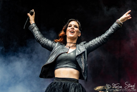 delain-masters-of-rock-11-7-2015_0060