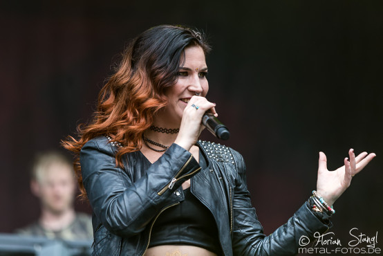 delain-masters-of-rock-11-7-2015_0061