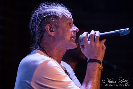 dog-eat-dog-rockfabrik-nuernberg-01-09-2013-22