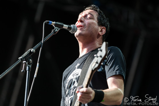 dog-eat-dog-masters-of-rock-10-7-2015_0015
