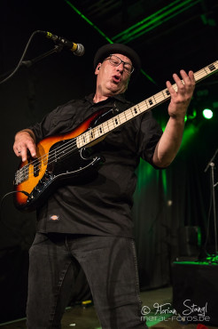 dr-woos-rocknroll-circus-pyras-classic-rock-2014-9-8-2014_0026
