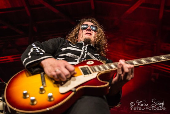 dr-woos-rocknroll-circus-pyras-classic-rock-2014-9-8-2014_0036