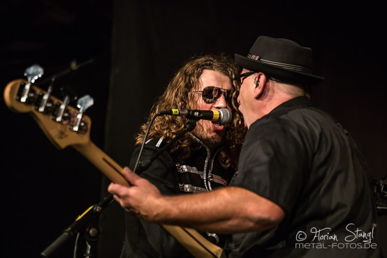 dr-woos-rocknroll-circus-pyras-classic-rock-2014-9-8-2014_0068