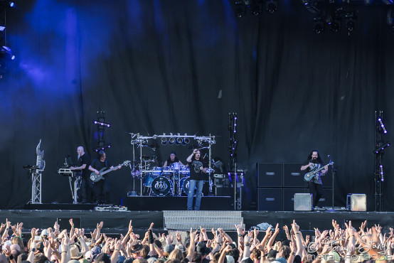 dream-theater-bang-your-head-18-7-2015_0014