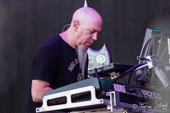 dream-theater-bang-your-head-18-7-2015_0049