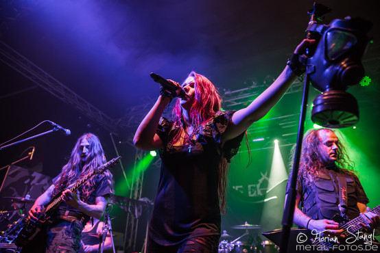 dying-gorgeous-lies-musichall-geiselwind-23-04-2016_0049