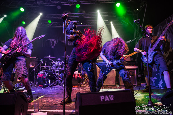 dying-gorgeous-lies-musichall-geiselwind-23-04-2016_0051