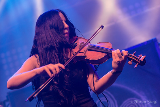 eluveitie-21-9-2012-geiselwind-eventhalle-15