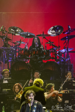 eric-bazilian-rock-meets-classic-2013-nuernberg-09-03-2013-07