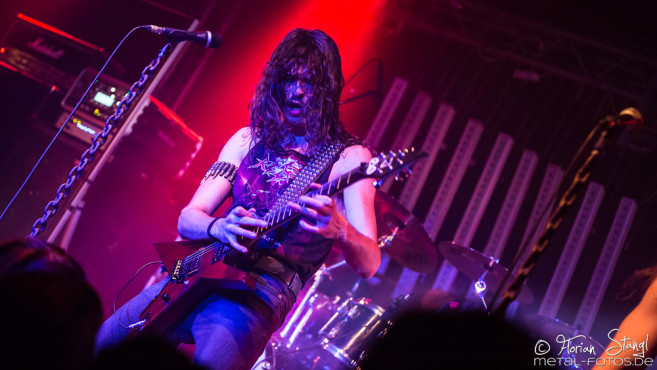 evil-invaders-der-cult-nuernberg-20-10-2016_0042