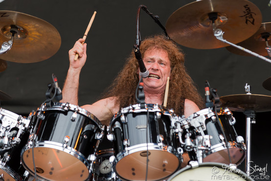 exciter-bang-your-head-18-7-2015_0023