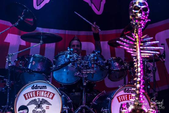 five-finger-death-punch-zenith-muenchen-14-11-2013_05