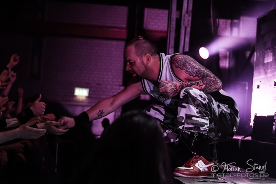 five-finger-death-punch-zenith-muenchen-14-11-2013_30