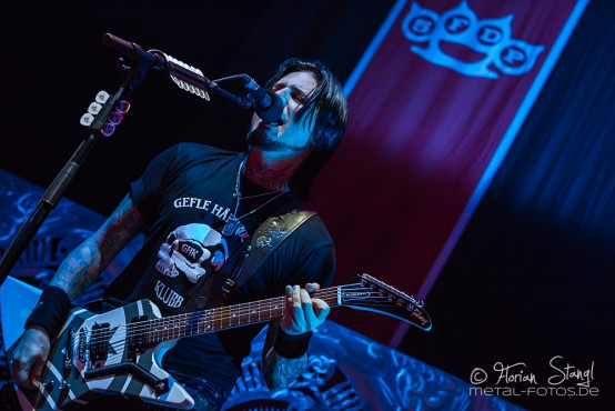 five-finger-death-punch-zenith-muenchen-14-11-2013_32
