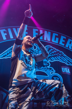 five-finger-death-punch-zenith-muenchen-14-11-2013_42