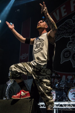five-finger-death-punch-zenith-muenchen-14-11-2013_47