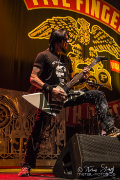 five-finger-death-punch-zenith-muenchen-14-11-2013_60