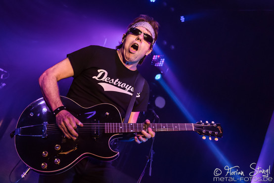 george-thorogood-the-destroyers-loewensaal-nuernberg-24-7-2015_0018