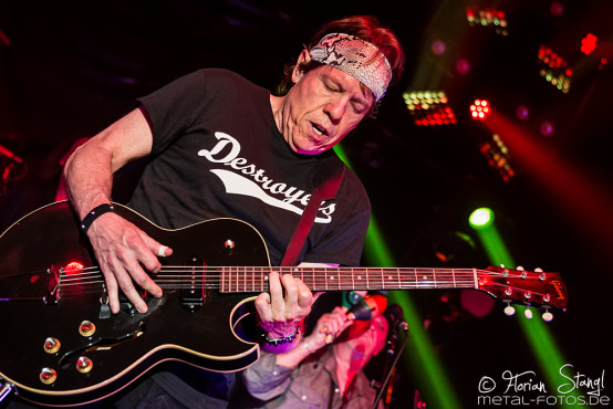 george-thorogood-the-destroyers-loewensaal-nuernberg-24-7-2015_0073