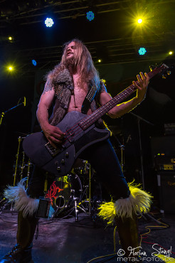 gloryhammer-musichall-geiselwind-16-10-2015_0013