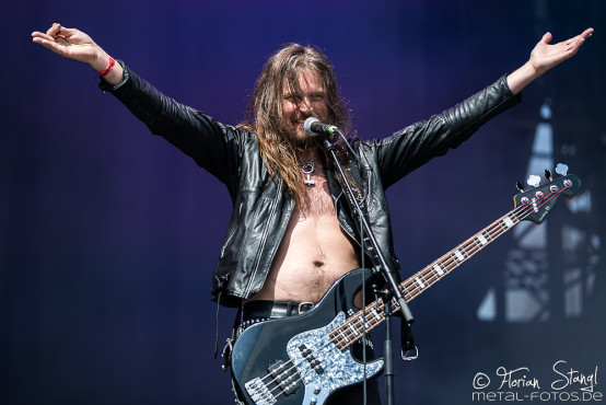 grand-magus-bang-your-head-16-7-2015_0020