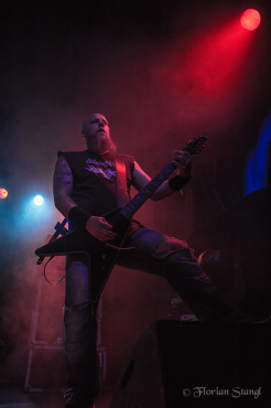 grave-12-9-2012-hirsch-nuernberg-19