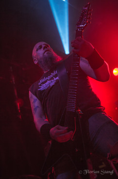 grave-12-9-2012-hirsch-nuernberg-41