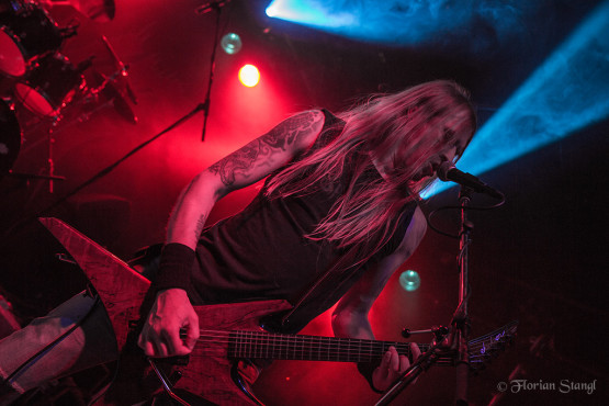 grave-12-9-2012-hirsch-nuernberg-50