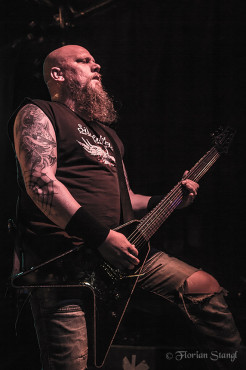 grave-12-9-2012-hirsch-nuernberg-61