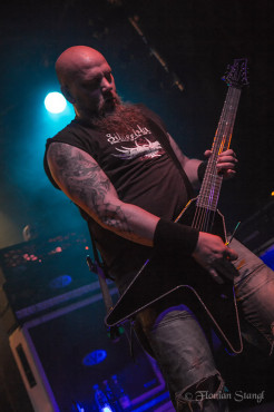grave-12-9-2012-hirsch-nuernberg-72