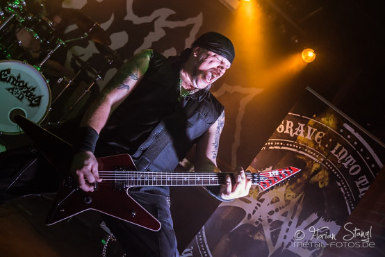 grave-rockfabrik-nuernberg-23-9-2014_0002