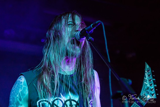 grave-rockfabrik-nuernberg-23-9-2014_0037