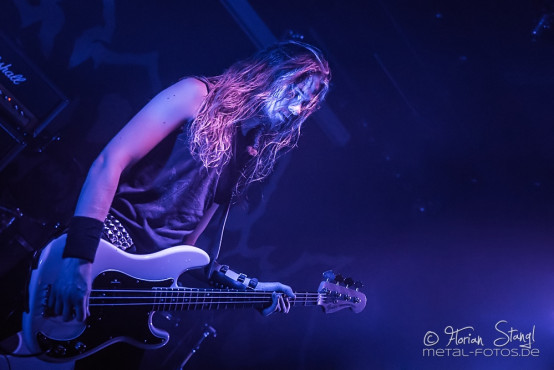 grave-rockfabrik-nuernberg-23-9-2014_0054
