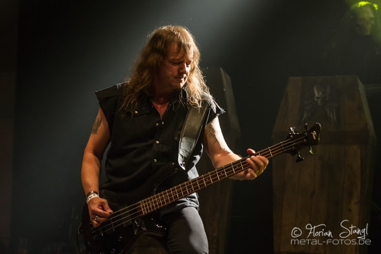 grave-digger-byh-2014-10-7-2014_0033