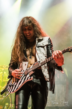 grave-digger-byh-2014-10-7-2014_0037