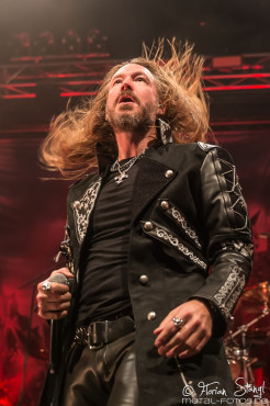 hammerfall-brose-arena-bamberg-07-02-2015_0107