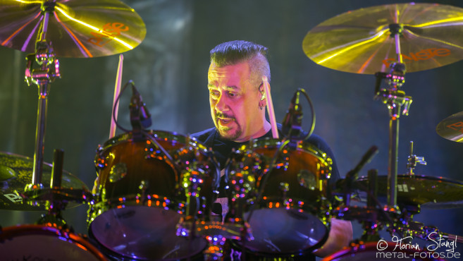 hammerfall-brose-arena-bamberg-14-1-2017_0013