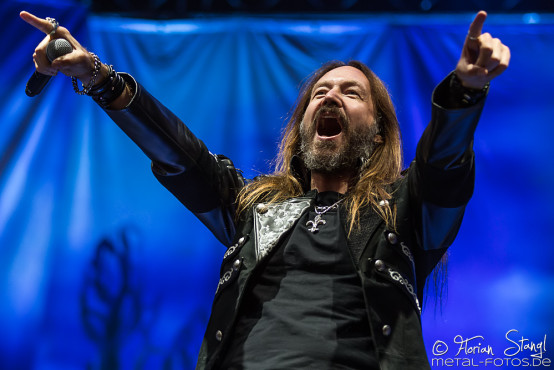 hammerfall-masters-of-rock-10-7-2015_0040