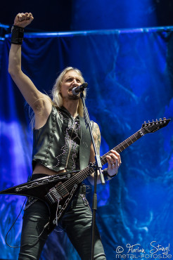hammerfall-masters-of-rock-10-7-2015_0049