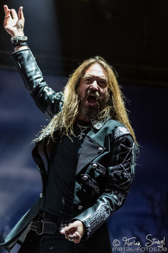 hammerfall-masters-of-rock-10-7-2015_0060
