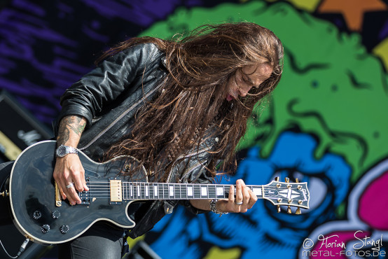 hardcore-superstar-bang-your-head-16-7-2015_0002