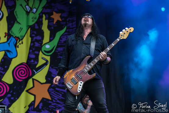 hardcore-superstar-bang-your-head-16-7-2015_0008